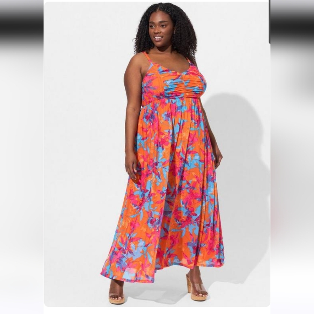 Torrid NWTs Soft Mesh Pleated Maxi Dress